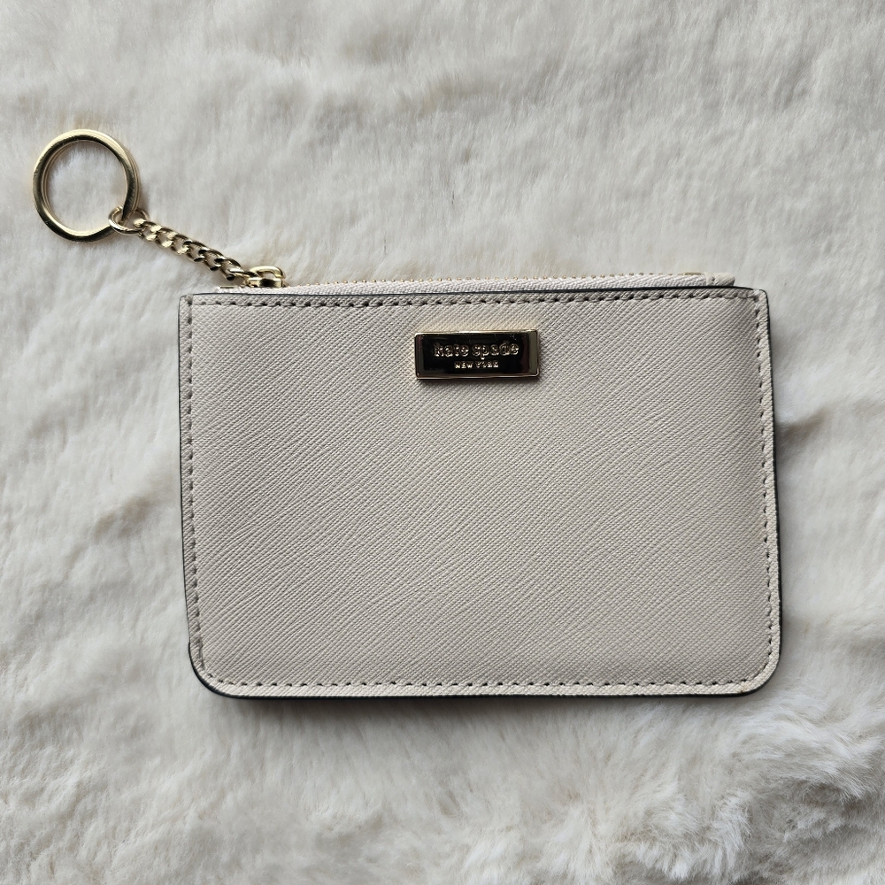 Kate Spade Card Holder in Cream & Black.